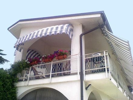Esterno 02